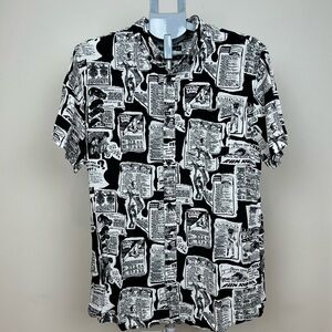 EMPYRE Tate Newspaper Graphic Short Sleeve Button Up Shirt Black White